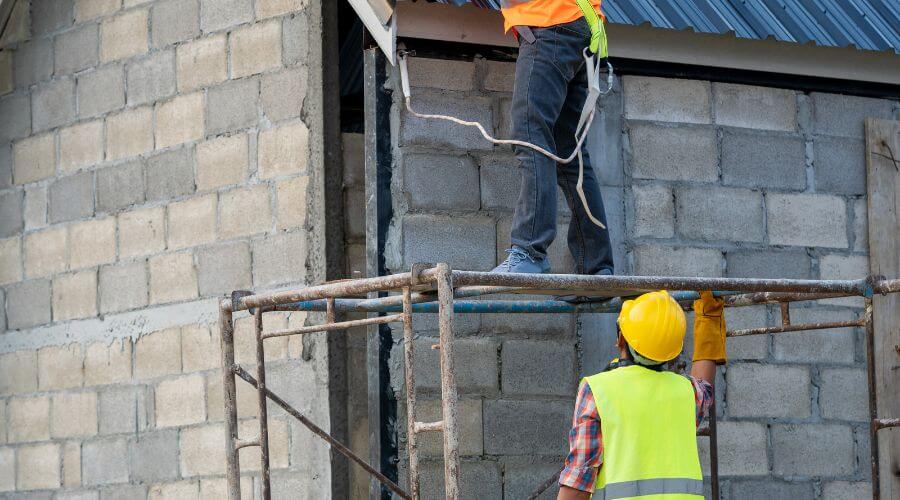 Expert Emergency Roof Repairs services in Arlington, IL